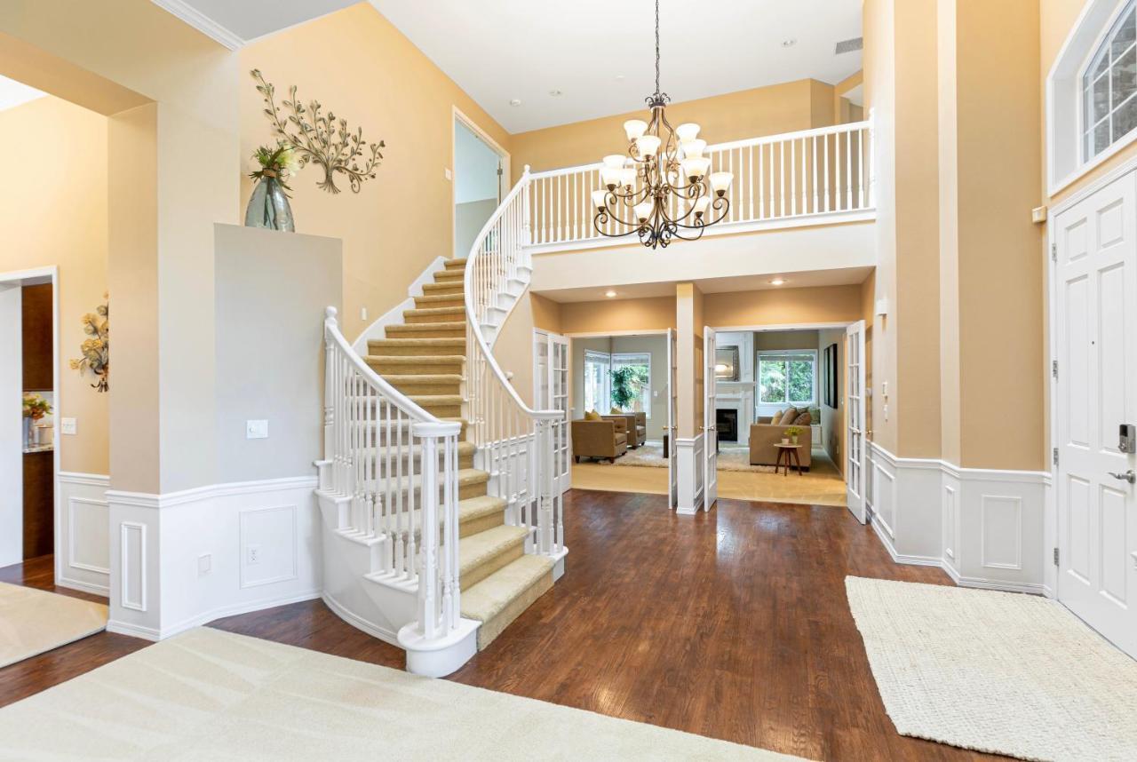 Upscale Beautiful House In Bellevue, Wa Ξενοδοχείο Εξωτερικό φωτογραφία